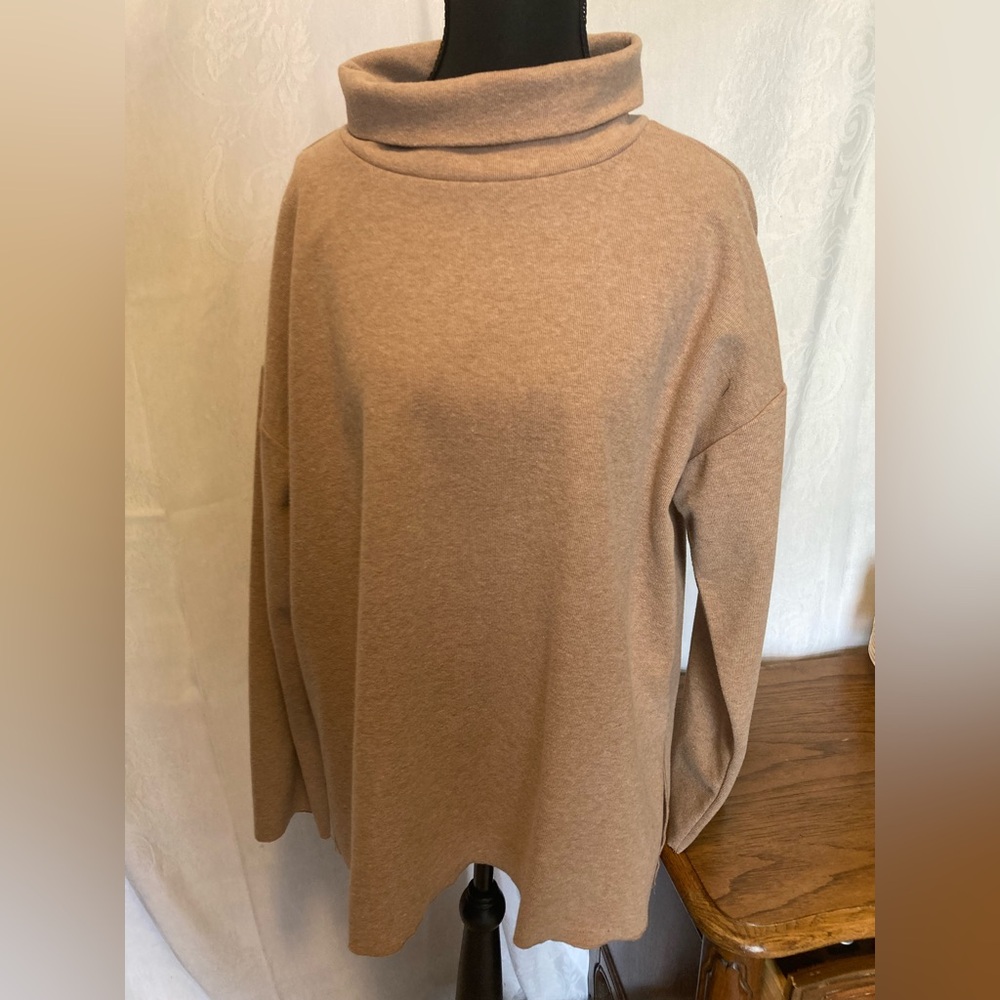 Versona XL Tan Turtleneck Pull Over Sweater with Side Slits